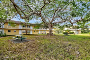 5168 NE 6th Ave, Fort Lauderdale, FL 33334 - Photo 17