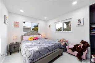 131 NW 72nd Way, Hollywood, FL 33024 - Photo 27