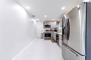 131 NW 72nd Way, Hollywood, FL 33024 - Photo 15