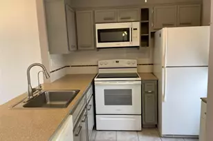 4421 NW 16th St, Lauderhill, FL 33313 - Photo 3