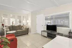 5670 SW Cypress Dr, Fort Lauderdale, FL 33312 - Photo 21