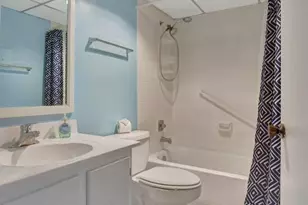 204 Burgundy E Unit, Delray Beach, FL 33484 - Photo 19