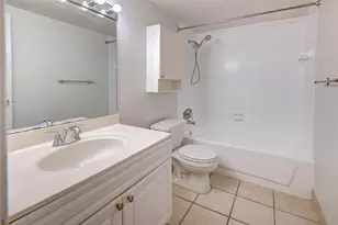 1000 West Ave, Miami Beach, FL 33139 - Photo 15