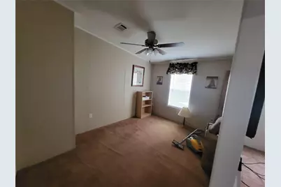 1057 Blue Heron, Moore Haven, FL 33471 - Photo 11