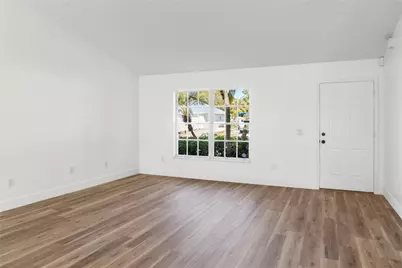 1055 18th Street, Vero Beach, FL 32962 - Photo 3