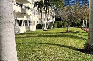 3200 NE 36th St, Fort Lauderdale, FL 33308 - Photo 23