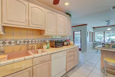 305 S Riverside Drive, Pompano Beach, FL 33062 - Photo 25