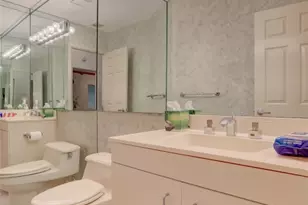 305 S Riverside Dr, Pompano Beach, FL 33062 - Photo 31