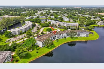3107 Cambridge #3107, Deerfield Beach, FL 33442 - Photo 9