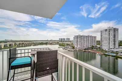 2801 NE 183rd Street #1417W, Aventura, FL 33160 - Photo 17