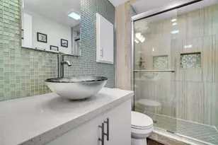 2801 NE 183rd St, Aventura, FL 33160 - Photo 23