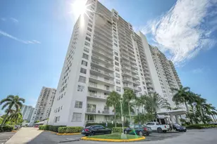 2801 NE 183rd St, Aventura, FL 33160 - Photo 29