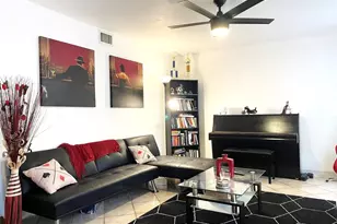 42 S Matador Ln Unit, Davie, FL 33324 - Photo 3