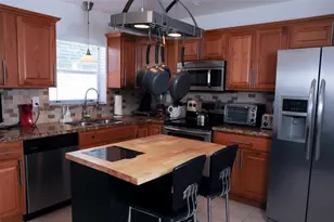 29 NE 3rd St, Dania Beach, FL 33004 - Photo 5