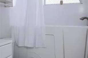 29 NE 3rd St, Dania Beach, FL 33004 - Photo 29