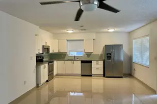 35 NE 3rd St, Dania Beach, FL 33004 - Photo 19