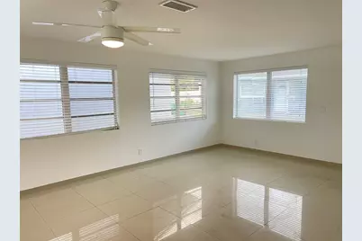 35 NE 3rd Street, Dania, FL 33004 - Photo 3