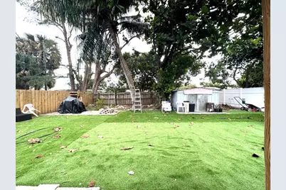 578 Tallulah Road, Lake Worth Beach, FL 33462 - Photo 9