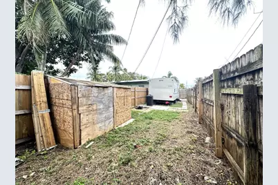 578 Tallulah Road, Lake Worth Beach, FL 33462 - Photo 11