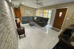 2503 Andros Ln, Fort Lauderdale, FL 33312 - Photo 9