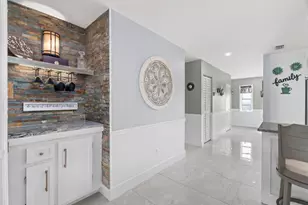 21215 Lago Cir, Boca Raton, FL 33433 - Photo 19