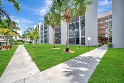 3521 Environ Boulevard #B410, Lauderhill, FL 33319 - Photo 41