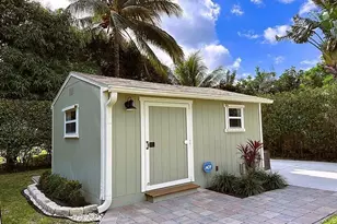 112 SW 24th Ave, Boynton Beach, FL 33435 - Photo 17