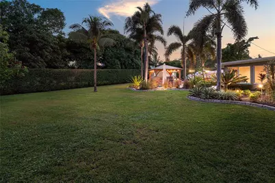 112 SW 24th Avenue, Boynton Beach, FL 33435 - Photo 15