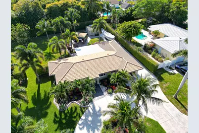 112 SW 24th Avenue, Boynton Beach, FL 33435 - Photo 1
