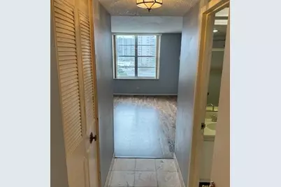 230 174th Street #814, North Miami Beach, FL 33160 - Photo 17