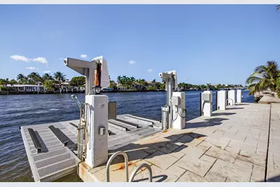 513 S Riverside Drive, Pompano Beach, FL 33062 - Photo 23