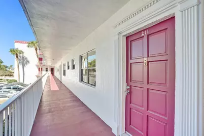 4270 NW 40th Street #211, Tamarac, FL 33319 - Photo 3