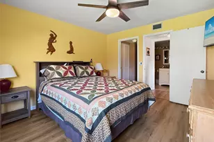 330 Knotty Pine Cir, Greenacres, FL 33463 - Photo 7