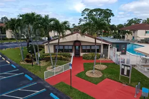 330 Knotty Pine Cir, Greenacres, FL 33463 - Photo 33