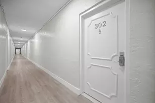 17620 Atlantic Blvd, North Miami Beach, FL 33160 - Photo 25