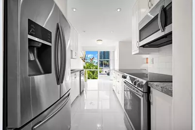 17620 Atlantic Boulevard #302, North Miami Beach, FL 33160 - Photo 11