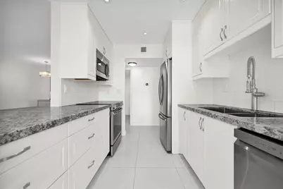 17620 Atlantic Boulevard #302, North Miami Beach, FL 33160 - Photo 9