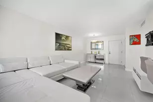 17620 Atlantic Blvd, North Miami Beach, FL 33160 - Photo 5