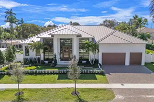 2724 NE 21st Ct, Fort Lauderdale, FL 33305 - Photo 3