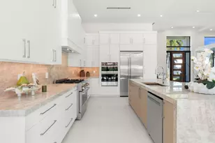 2724 NE 21st Ct, Fort Lauderdale, FL 33305 - Photo 43