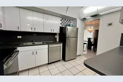 5005 Collins Avenue #1210, Miami Beach, FL 33140 - Photo 7