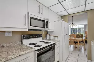 2999 NW 48th Ave, Lauderdale Lakes, FL 33313 - Photo 15