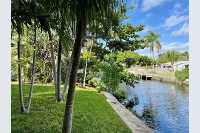 808 SW 8th Terrace, Fort Lauderdale, FL 33315 - Photo 3