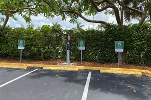 2019 Cambridge A, Deerfield Beach, FL 33442 - Photo 35