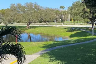 2019 Cambridge A, Deerfield Beach, FL 33442 - Photo 21