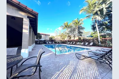 6927 Julia Gardens Drive, Coconut Creek, FL 33073 - Photo 29