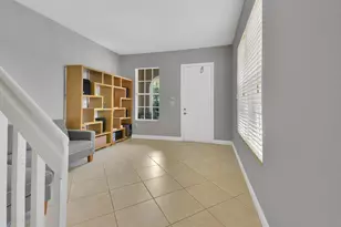 6927 Julia Gardens Dr, Coconut Creek, FL 33073 - Photo 5