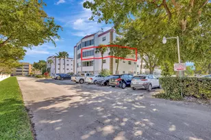 4270 NW 40th St, Lauderdale Lakes, FL 33319 - Photo 9