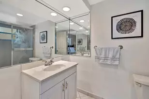 4270 NW 40th St, Lauderdale Lakes, FL 33319 - Photo 25