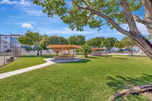 4270 NW 40th St, Fort Lauderdale, FL 33319 - Photo 49